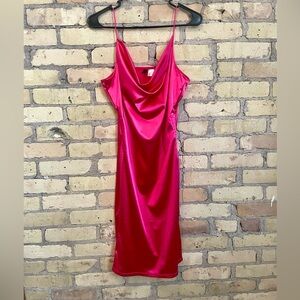 H&M: Divided Size Large Hot Pink Satin dress